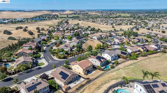 2760 ST. ANDREWS DR, Brentwood, CA 94513