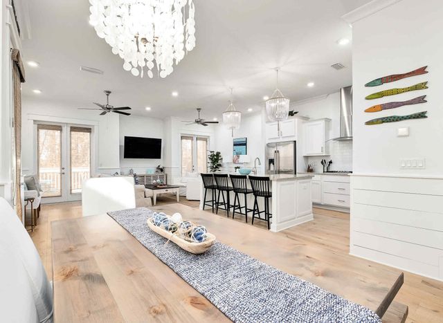 117 W Pine Lands Loop A, Inlet Beach, FL 32461