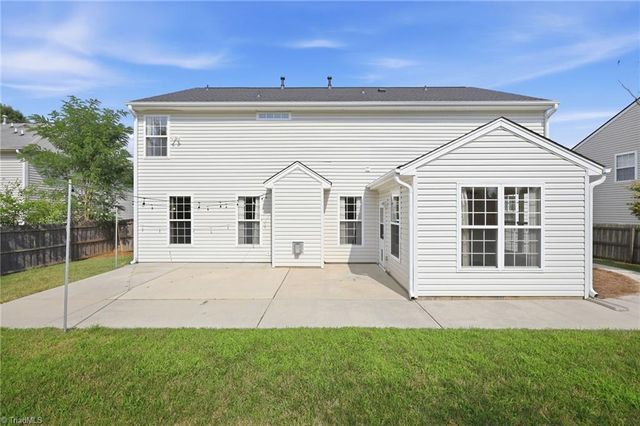 3174 Rock Pond Circle, High Point, NC 27265