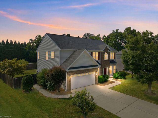 3174 Rock Pond Circle, High Point, NC 27265
