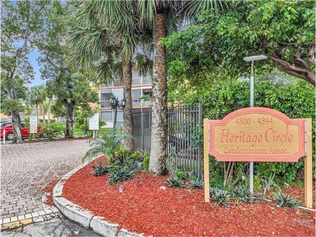 4314 NW 9th Ave 4-2B, Pompano Beach, FL 33064