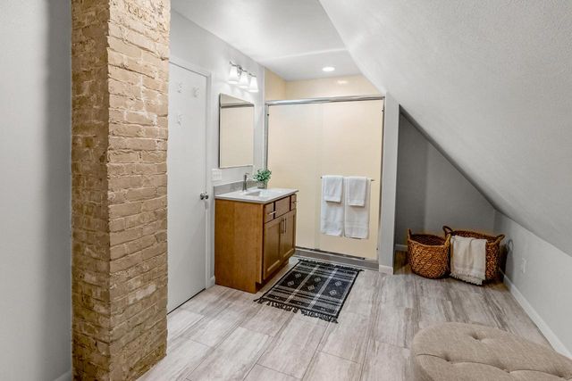 2628 Pierce STREET, Milwaukee, WI 53212