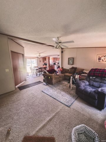 4415 S Pine Ridge Road, Birdseye, IN 47513