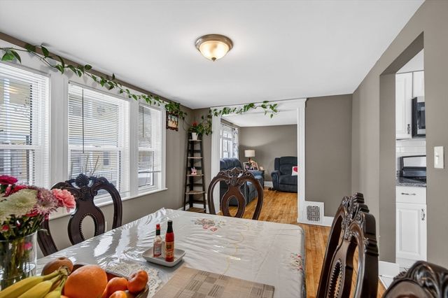 11 Havelock St, Malden, MA 02148