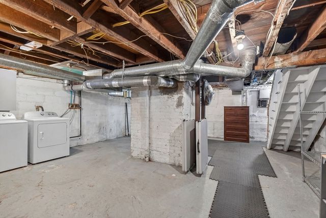 11 Havelock St, Malden, MA 02148