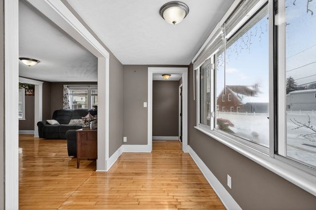 11 Havelock St, Malden, MA 02148