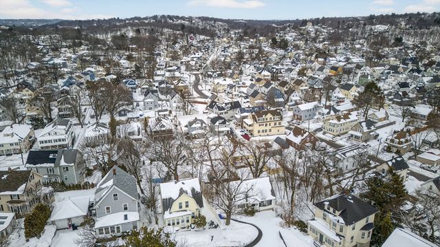 11 Havelock St, Malden, MA 02148