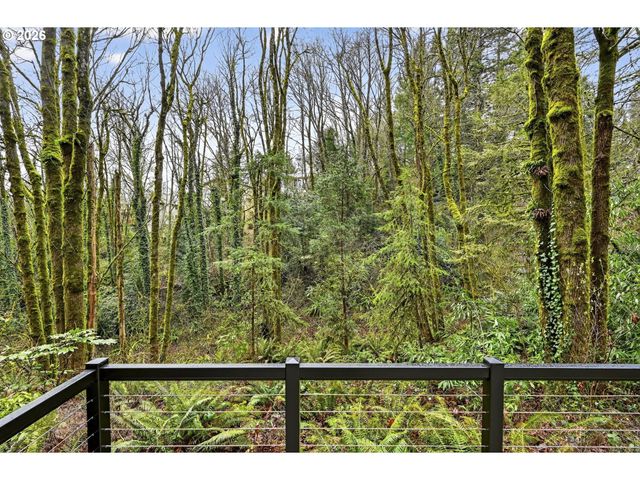 5733 Sw SALMON St, Portland, OR 97221