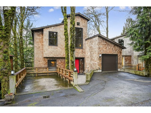 5733 Sw SALMON St, Portland, OR 97221