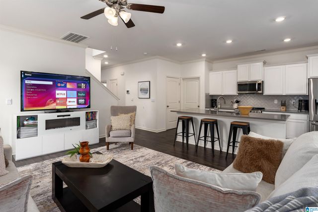 1063 TIMBERLINE RIDGE, Calera, AL 35040