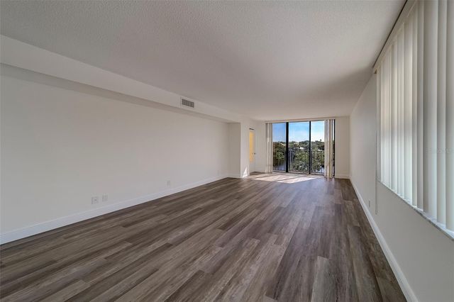 100 OAKMONT LANE 504, Belleair, FL 33756