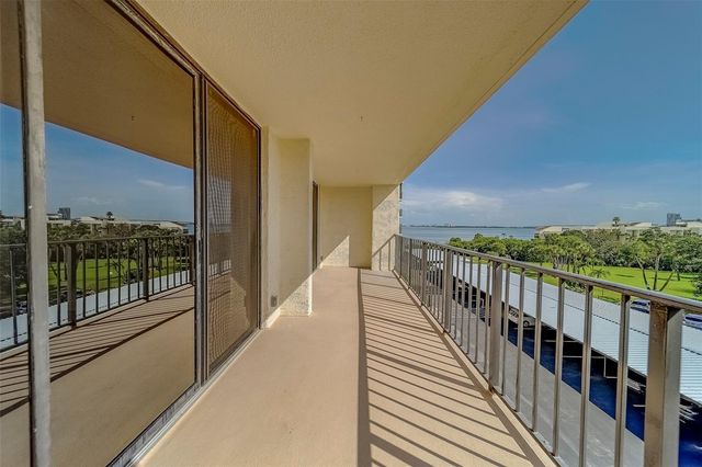 100 OAKMONT LANE 504, Belleair, FL 33756