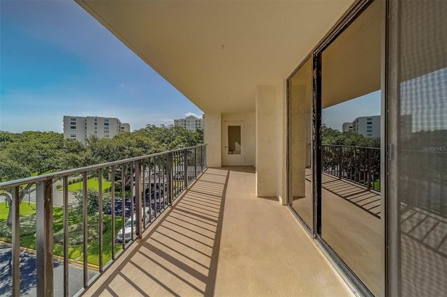100 OAKMONT LANE 504, Belleair, FL 33756
