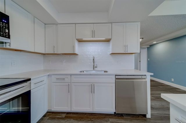 100 OAKMONT LANE 504, Belleair, FL 33756
