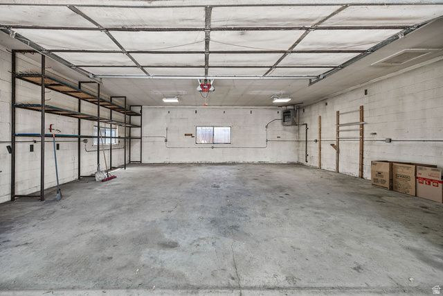 9662 S 520 E, Sandy, UT 84070