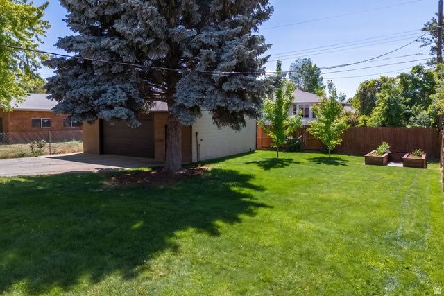 9662 S 520 E, Sandy, UT 84070