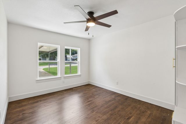 1416 S Waverly Drive, Dallas, TX 75208
