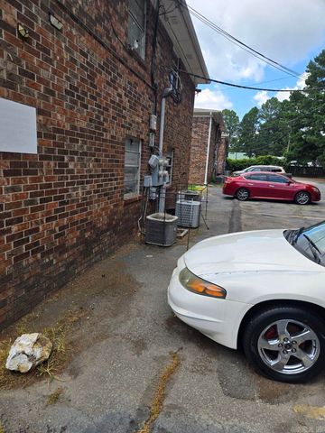9121 Lew Drive, Little Rock, AR 72209