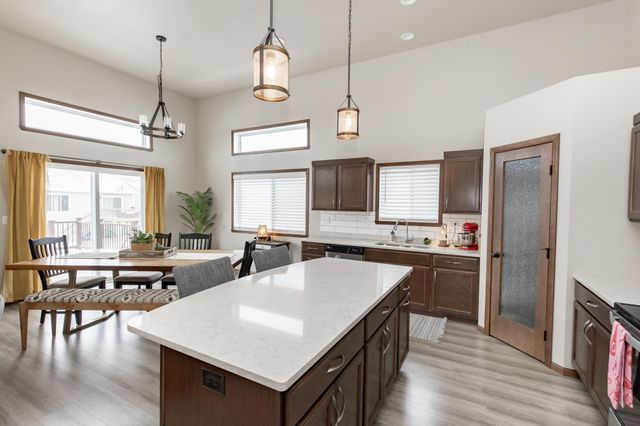 2750 10th Street W, West Fargo, ND 58078