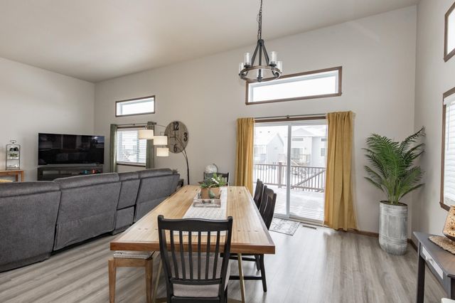 2750 10th Street W, West Fargo, ND 58078