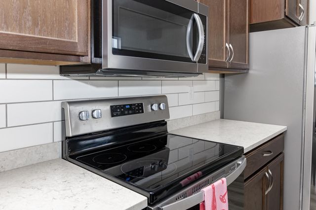 2750 10th Street W, West Fargo, ND 58078