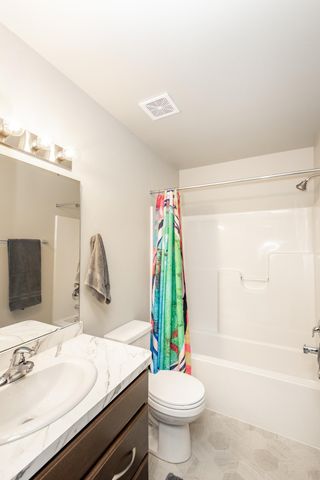 2750 10th Street W, West Fargo, ND 58078