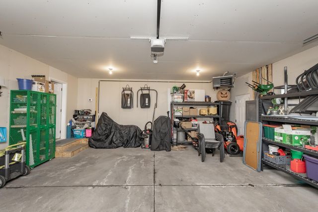 2750 10th Street W, West Fargo, ND 58078