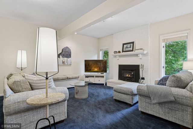 19500 Silver Lake Trail, Shorewood, MN 55331