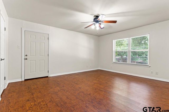 2202 Balsam Street, Longview, TX 75605