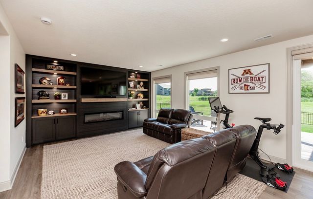 3810 Woodland Court, Waukee, IA 50263