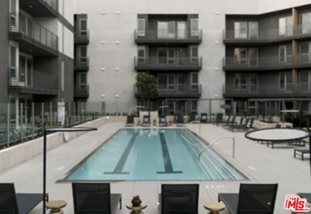 3425 W OLIVE Avenue 306, Burbank, CA 91505