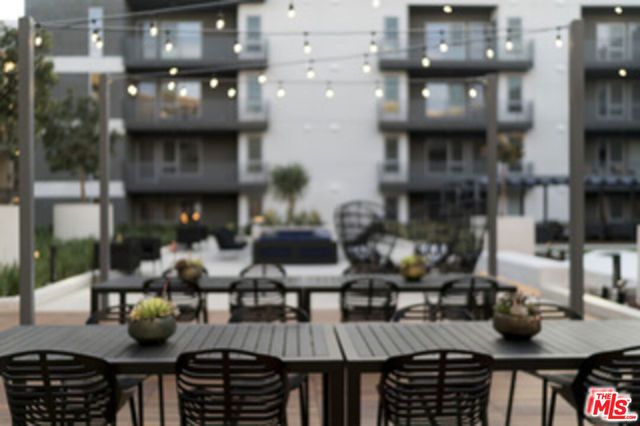 3425 W OLIVE Avenue 306, Burbank, CA 91505