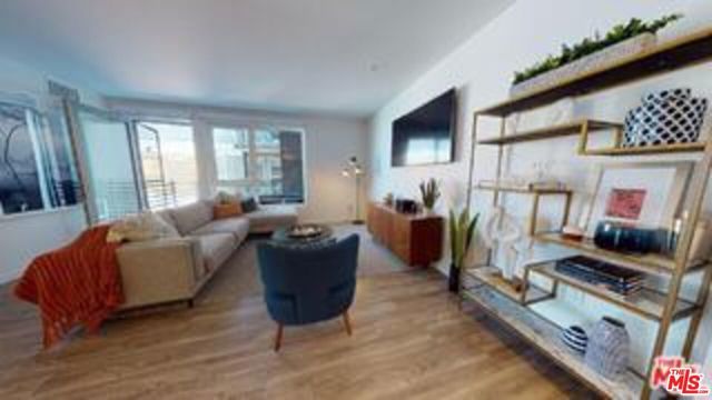 3425 W OLIVE Avenue 306, Burbank, CA 91505