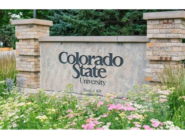 960 Nettle Ln, Fort Collins, CO 80524