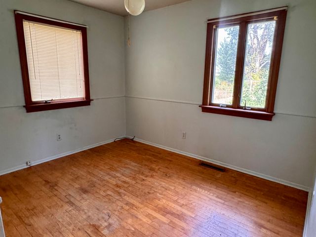 8119 Van Vleet Road, Gaines, MI 48436