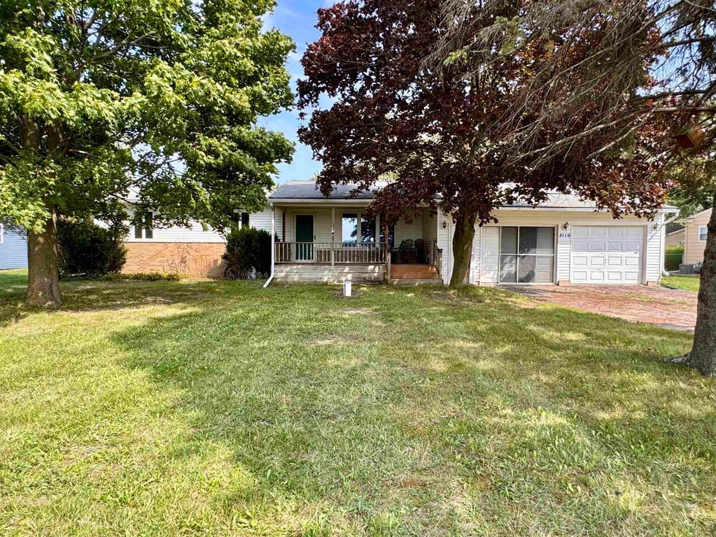 8119 Van Vleet Road, Gaines, MI 48436