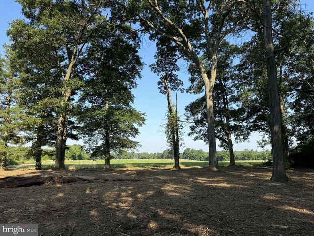 22 NUTT LN, Mullica Hill, NJ 08062