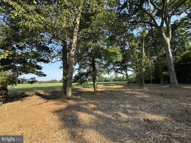 22 NUTT LN, Mullica Hill, NJ 08062