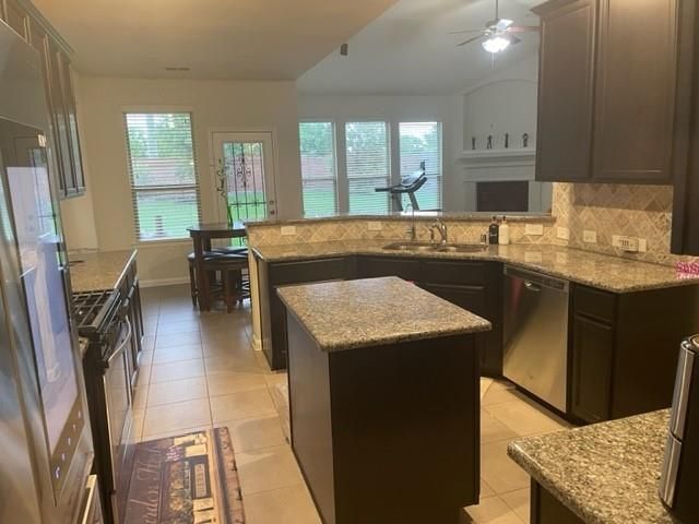 18014 Nisbet Crossing, Richmond, TX 77407