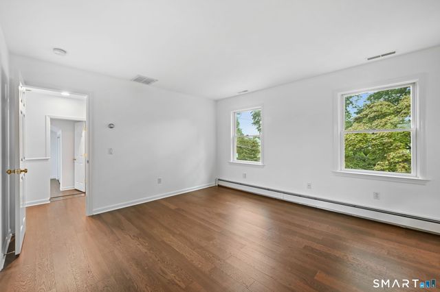 18 Windy Knolls, Greenwich, CT 06831