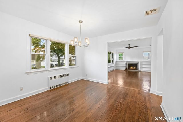 18 Windy Knolls, Greenwich, CT 06831