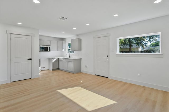 5114 Keystone Street, Houston, TX 77021