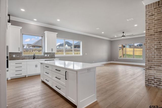 317 Mac Circle, Bullard, TX 75757