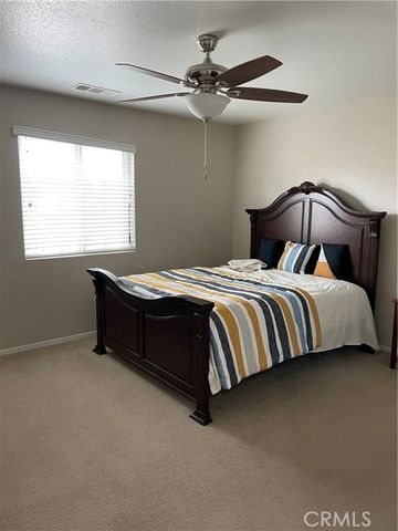 612 W Packwood, Visalia, CA 93277