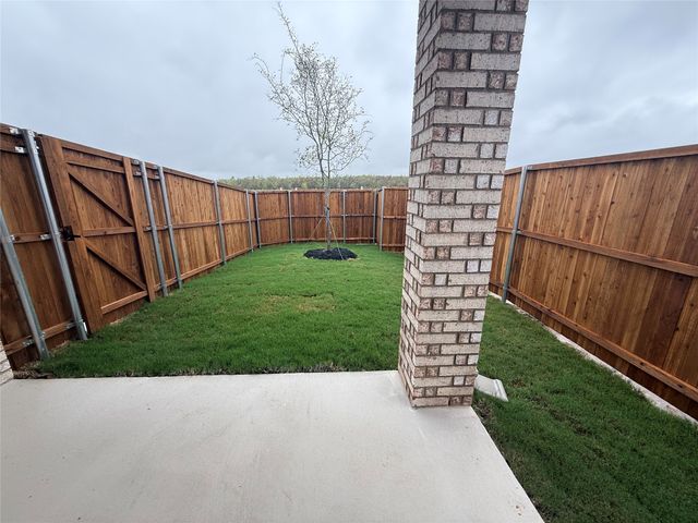2512 Pikes Peak Way, Celina, TX 75009