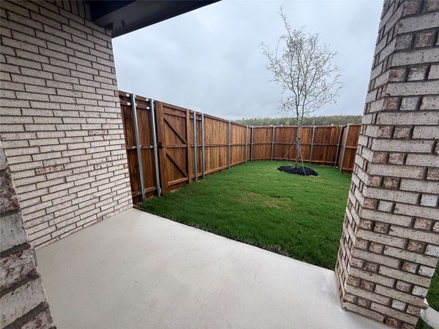 2512 Pikes Peak Way, Celina, TX 75009
