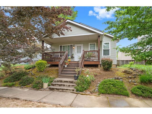 8351 N BANK St, Portland, OR 97203