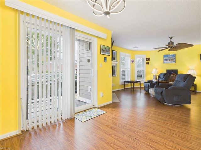 512 24th St Apt 104, Virginia Beach, VA 23451