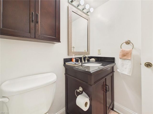 512 24th St Apt 104, Virginia Beach, VA 23451
