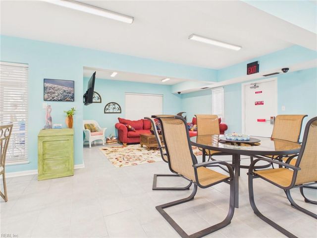 512 24th St Apt 104, Virginia Beach, VA 23451